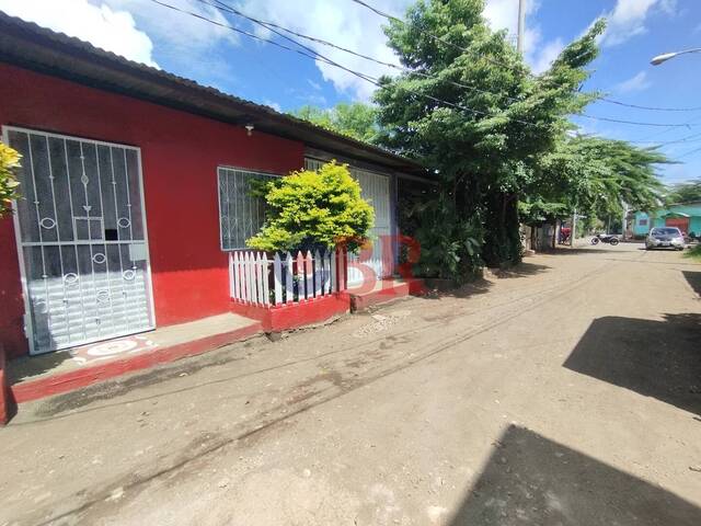 #40 - Casa para Venta en Managua - Managua - 1